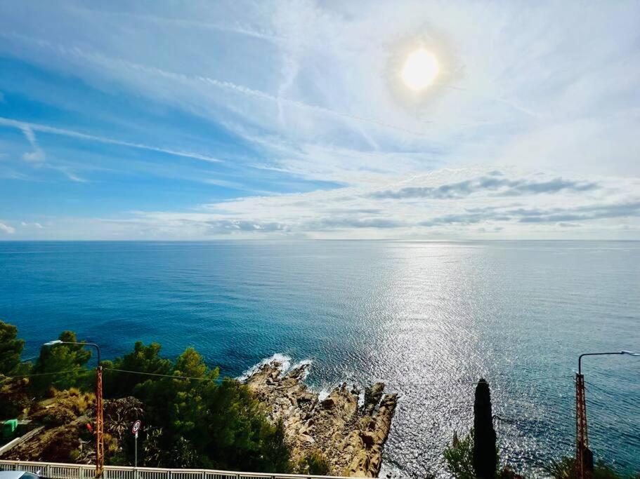 Suite Sunset 18 - Fronte Mare Sanremo Exterior foto